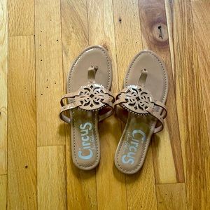 Circus by Sam Edelman Women's Canyon Flat Sandal